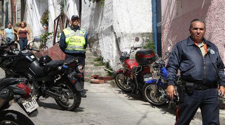 VENEZUELA--Dos-escoltas-fueron-ultimados-en-Manzanares-de-Baruta-y-San-Mart-n