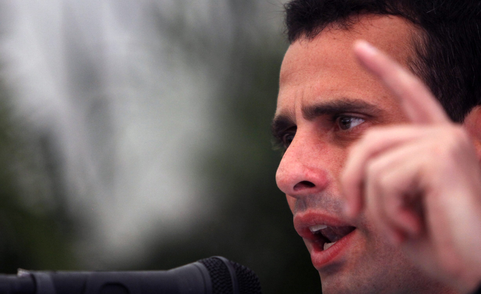 Capriles da la bienvenida a Chávez y espera que ponga cordura en su Gobierno