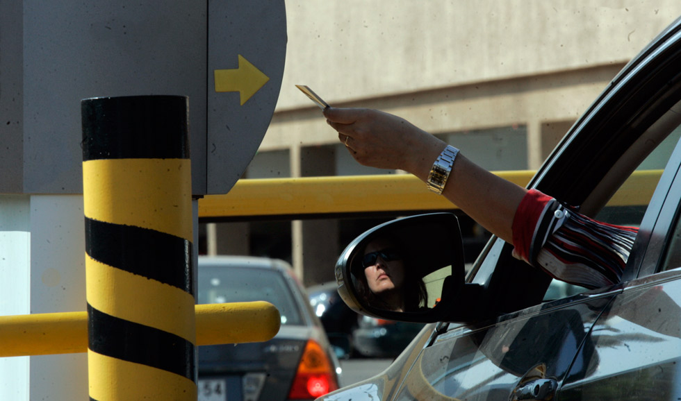 Tarifa plana de estacionamientos se ubica en 100 mil bolívares