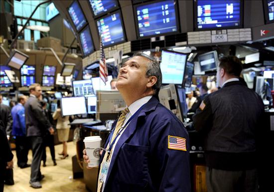 Wall Street cierra en alza: Dow Jones +0,11%, Nasdaq +0,32%