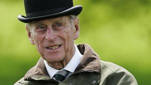 El duque de Edimburgo cumple 95 años como el escudero fiel de Isabel II