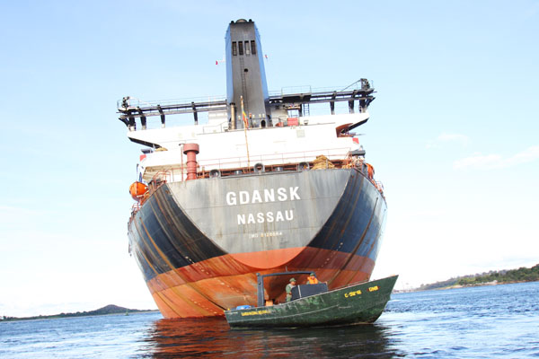A dos años del derrame en el Orinoco el buque Gdansk sigue inactivo