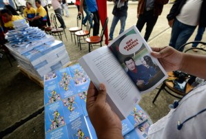 El chavismo reescribe la historia de Venezuela para adoctrinar a los niños