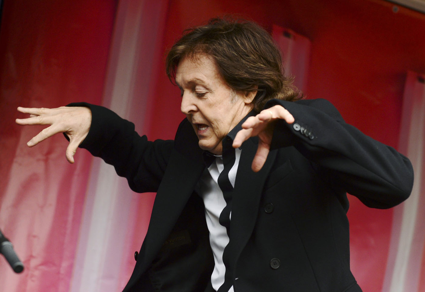 Paul McCartney decide dejar la marihuana ahora que es abuelo