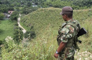 Las Farc pide eliminar “obstáculos innecesarios” a paz en Colombia
