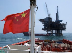 Venezuela elevó exportaciones petroleras hacia Asia para honrar compromisos con China