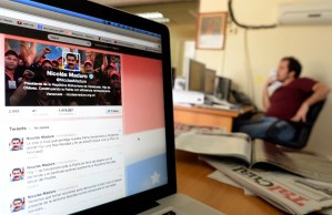 Régimen de Maduro manipula información en redes sociales, de acuerdo a un estudio de Oxford