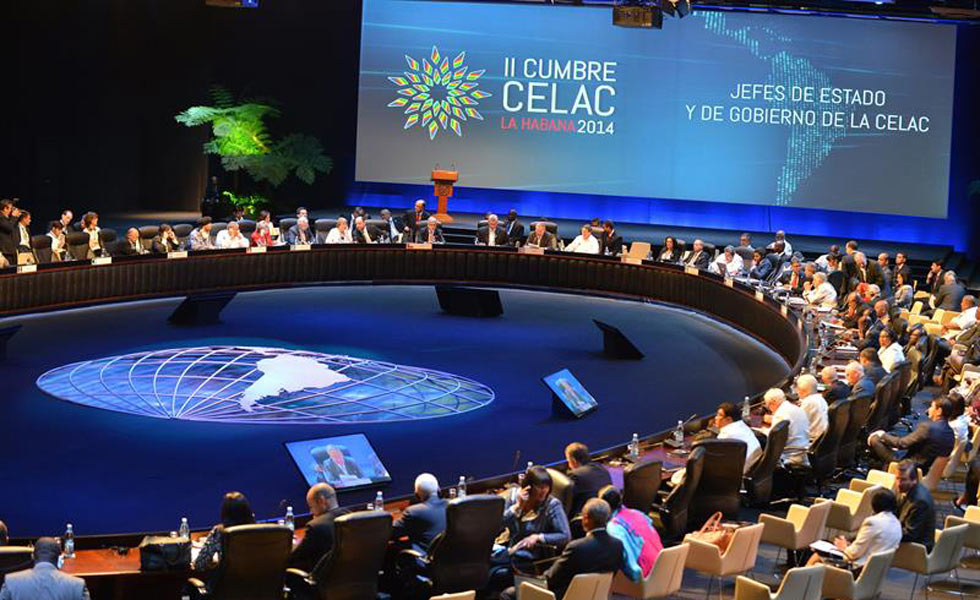 La cumbre UE-Celac se celebrará sin Maduro, Castro y Cristina Kirchner