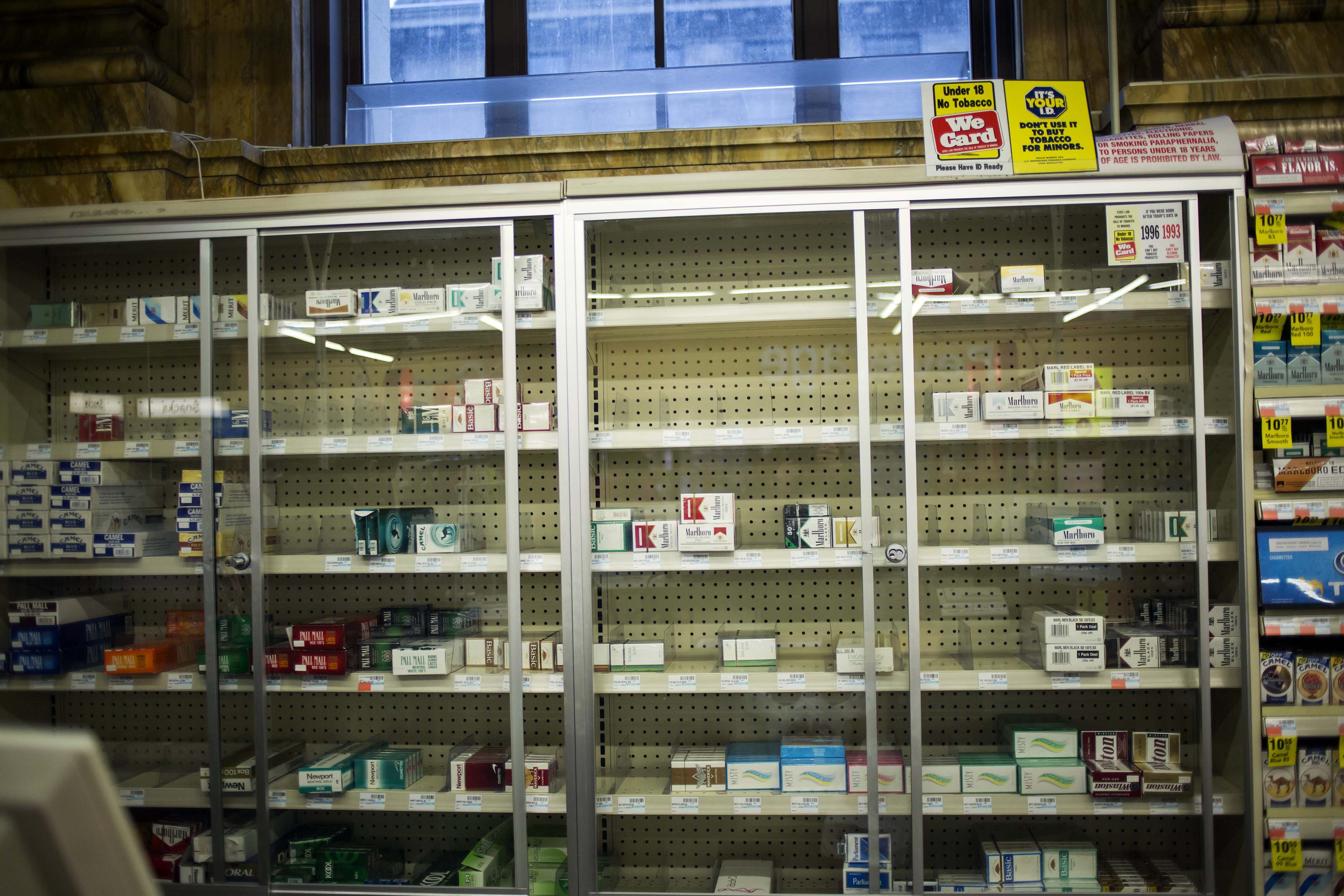 Cadena de farmacias CVS dejará de vender cigarrillos
