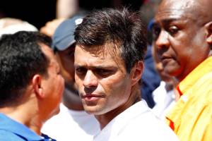 Leopoldo López ratifica llamado a marcha del martes y anuncia nuevo punto de encuentro