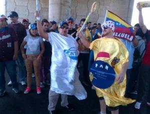 En Paraguaná se disfrazan para protestar (Foto)