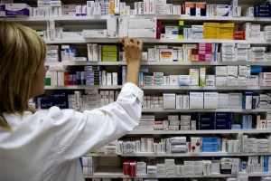 Venta de medicamentos sin prescripción sólo se hará en farmacias autorizadas por el Ministerio