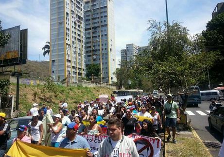 Caricuao también protesta este primero de marzo (FOTOS)