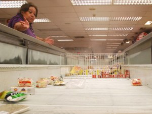 La escasez de alimentos frustra al venezolano