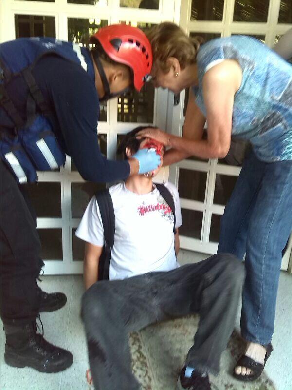 Jóvenes heridos en El Cafetal tras arremetida de la PNB (Fotos)