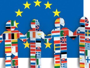 Unión Europea prohíbe a las operadoras retener datos telefónicos de sus clientes