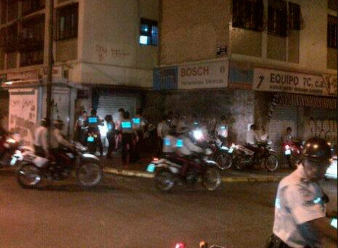 Otro día de represión en las calles de Chacao #19A (Fotos)