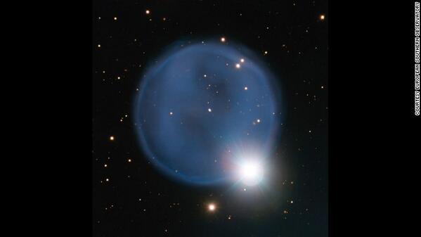 Un espectacular anillo de compromiso en el espacio (Foto)