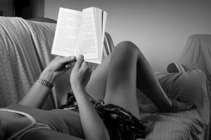 Nueva terapia para adultos mayores: Literatura erótica