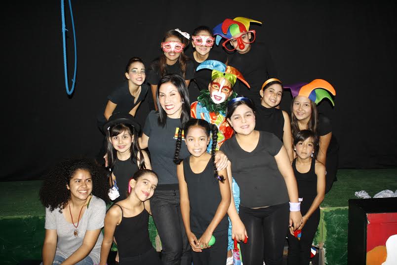 Taller “Aprender, crecer y jugar actuando” en Caracas