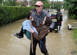 El Papa reza por las víctimas de las inundaciones en Bosnia y Serbia