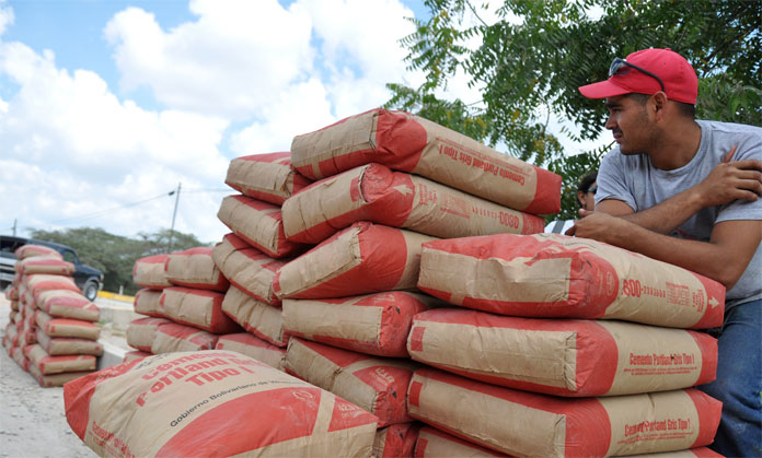 Ejecutivo tiene ocho meses de mora con trabajadores del cemento en Anzoátegui