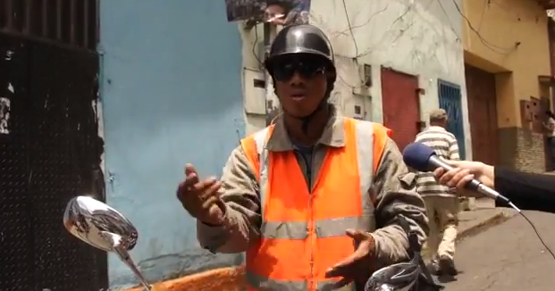 Un motorizado de Petare también se la canta a Maduro y le dice #NoMeLaCalo