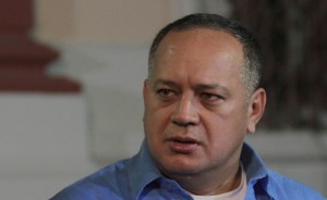 Diosdado Cabello dice que habló con Maluma y este le ofreció disculpas