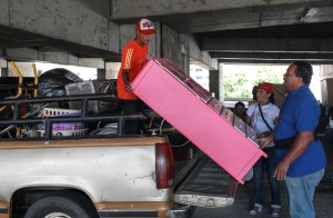 Colombiano deja la Torre de David, esperando la cédula de identidad que le ofreció el Gobierno