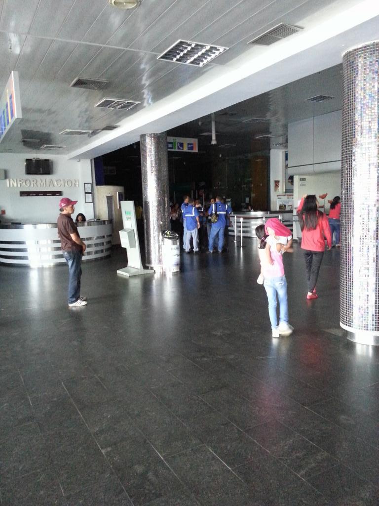 Aeropuerto Internacional Manuel Piar sin luz este #9Ago (Foto)