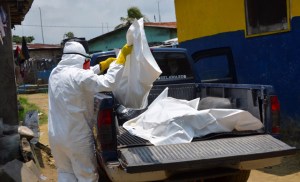 Fundación Gates dona 50 millones de dólares para combatir el ébola