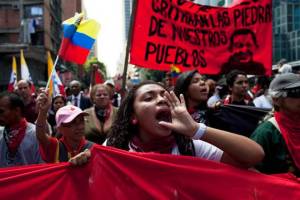 Colectivos en pie de guerra contra el chavismo