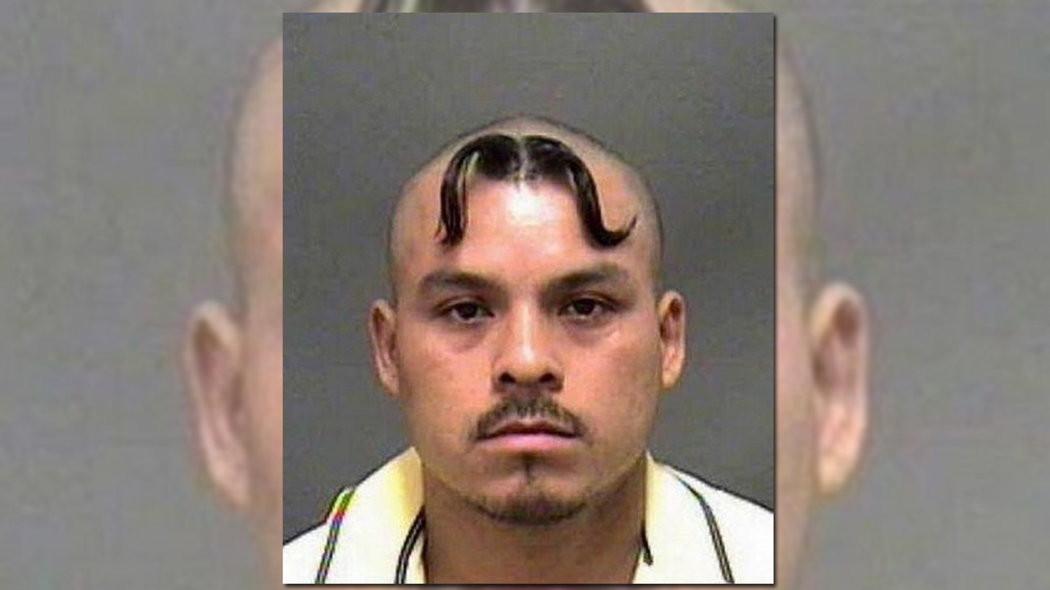 Esto sí es un corte de cabello “criminal” (Fotos)