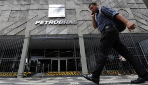 Petrobras contabilizará pérdidas mil millonarias por corrupción
