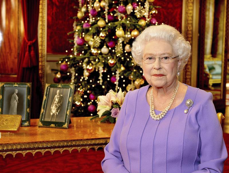 En su mensaje de Navidad, la reina Isabel II habla de reconciliación en Escocia
