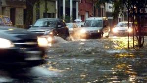 Se elevan a seis los muertos por inundaciones en norte argentino