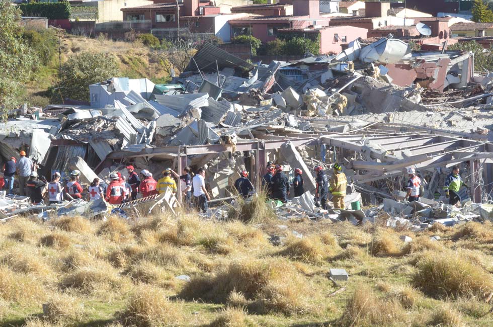 México practica pruebas de ADN a bebés que fueron rescatados tras explosión en hospital