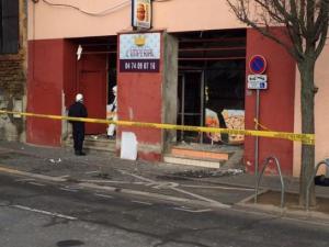 Explosión remece local de kebabs cerca de mezquita en el este de Francia