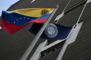Mal manejo económico posiciona a Venezuela como el país con el Indice Miseria más alto