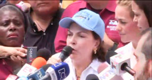 Mitzi Capriles responsabiliza a Maduro de lo que pueda pasarle a su esposo