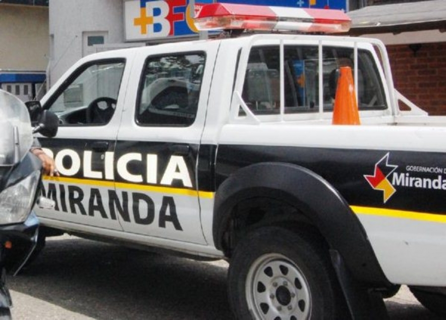 Asesinaron a Polimiranda de tiro en la cabeza para robarle el arma