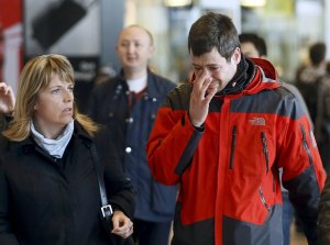 Un equipo de médicos y psicólogos atienden a los familiares de las víctimas del avión Germanwings