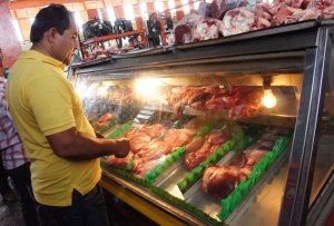 Usuarios dicen que comercios asiáticos en Maturín no marcan precios regulados