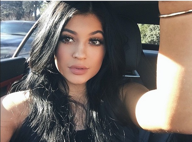 Ufff! Así de rico se ejercita Kylie Jenner (Fotos)