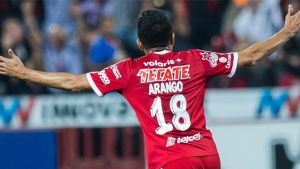 Juan Arango marcó un golazo en triunfo de los Xolos de Tijuana