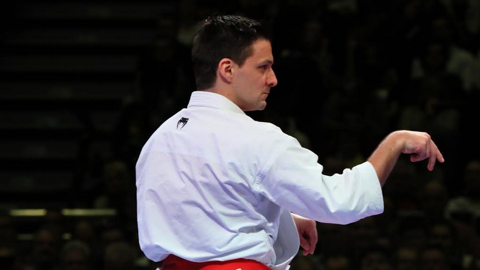 Antonio Díaz aterrizó en la final del Abierto Karate Do en Estados Unidos