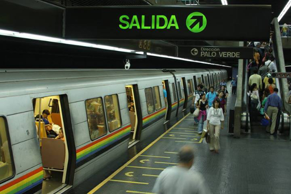 Presidente del Metro de Caracas desmintió reducción de horario en el servicio