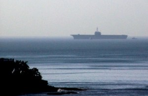 Portaviones estadounidense amanece frente las costas de Panamá (foto)