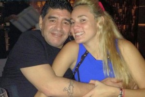 Maradona se casará con la mujer a la que acusó de robo