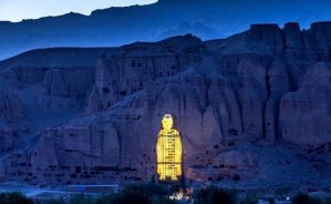 Los Budas destruidos de Afganistán vuelven a la vida como hologramas (Video)